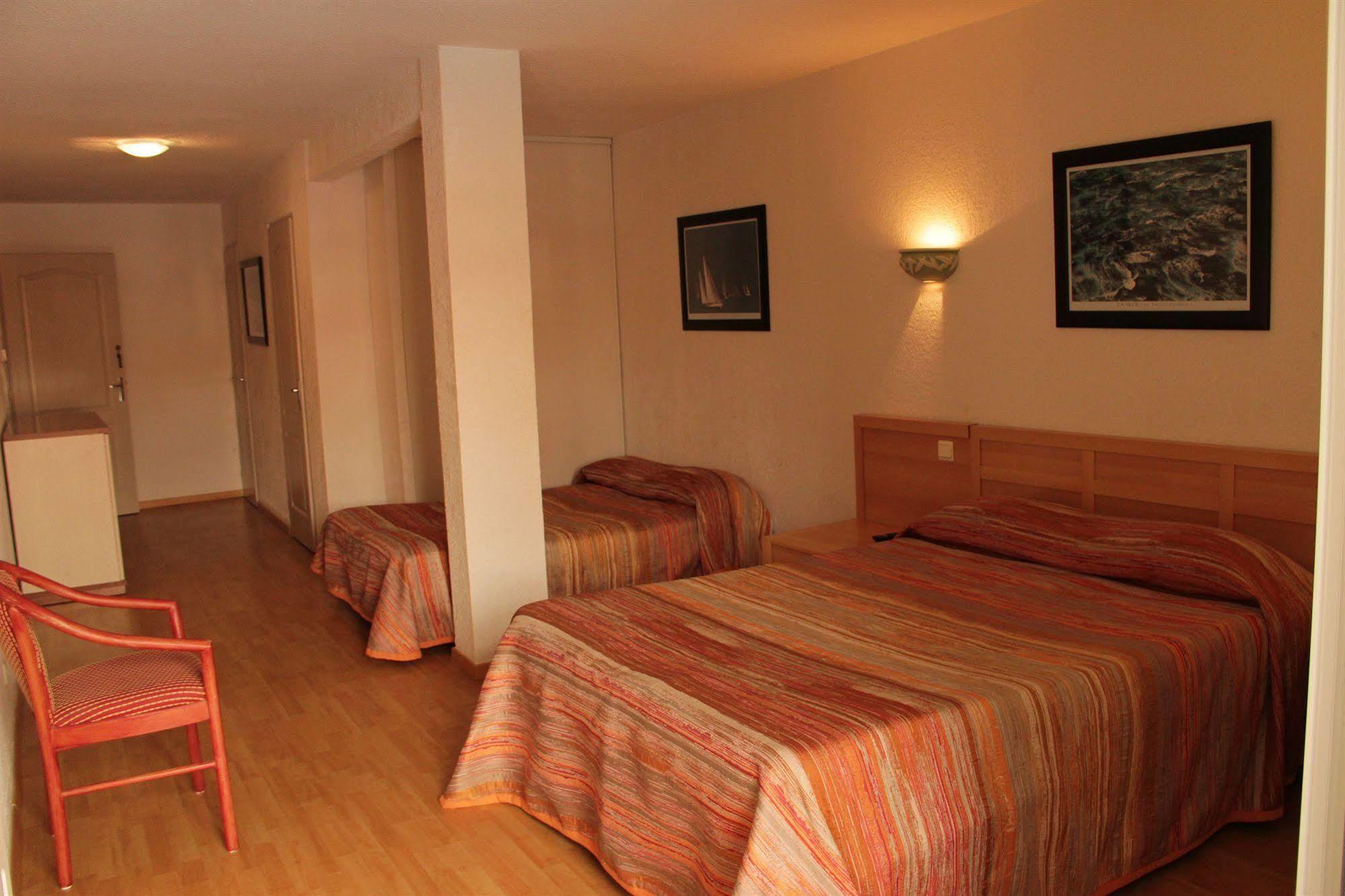 Hotel Saint Georges, Face A La Mer 卡内 外观 照片