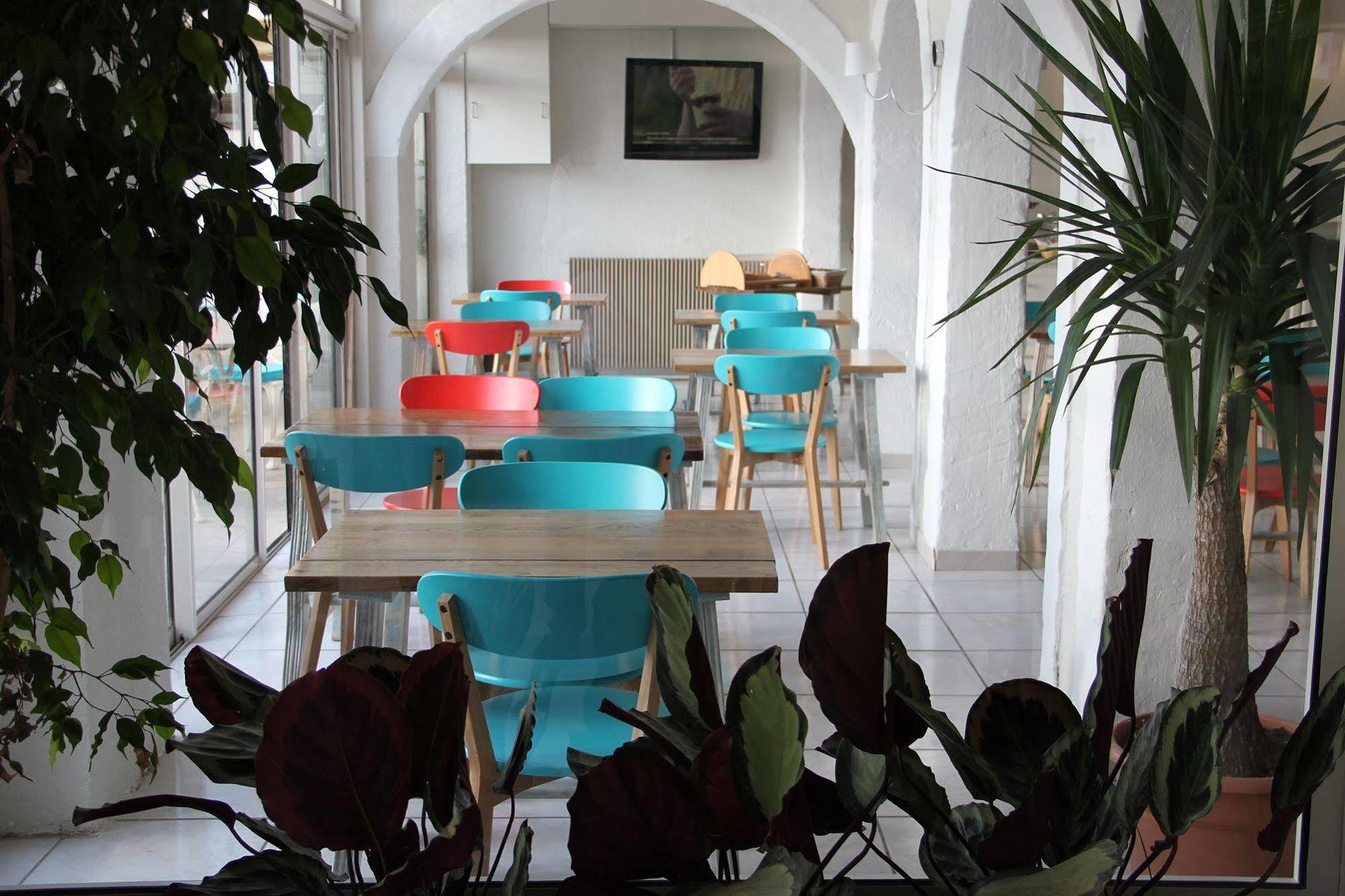 Hotel Saint Georges, Face A La Mer 卡内 外观 照片